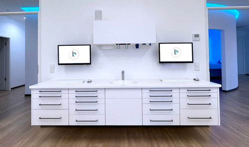 Innenansicht bissig. Fachpraxis für Kieferorthopädie